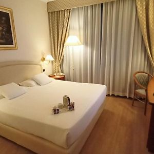 Best Western Hotel Globus City